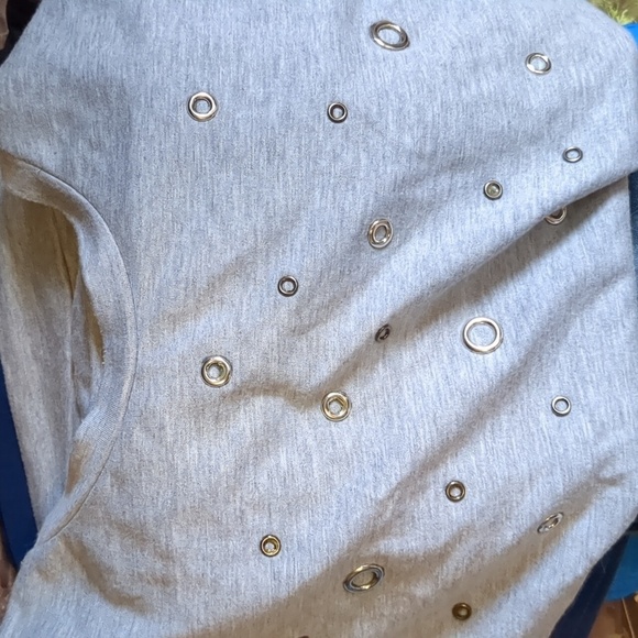 TRESICS luxe gray long sleeve top size large - Picture 5 of 5